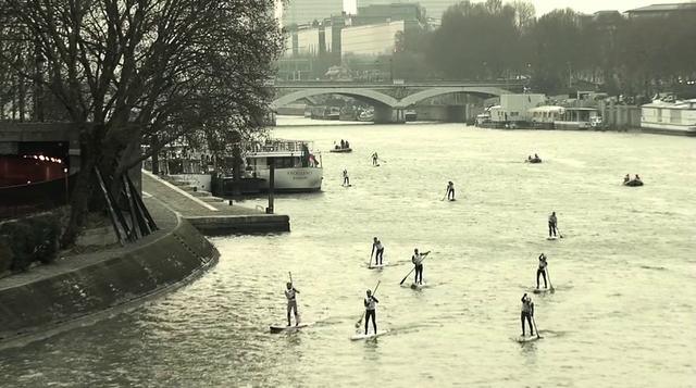 Naish SUP Tour 2010: La Traversee de Paris - Naish.com