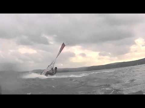 Varrux Reloaded: Gabriele Varrucciu - Naish.com