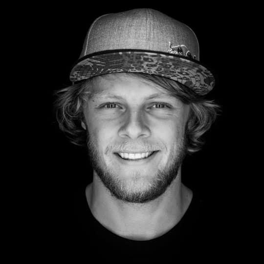 Casper "the Viking" Steinfath - Naish.com