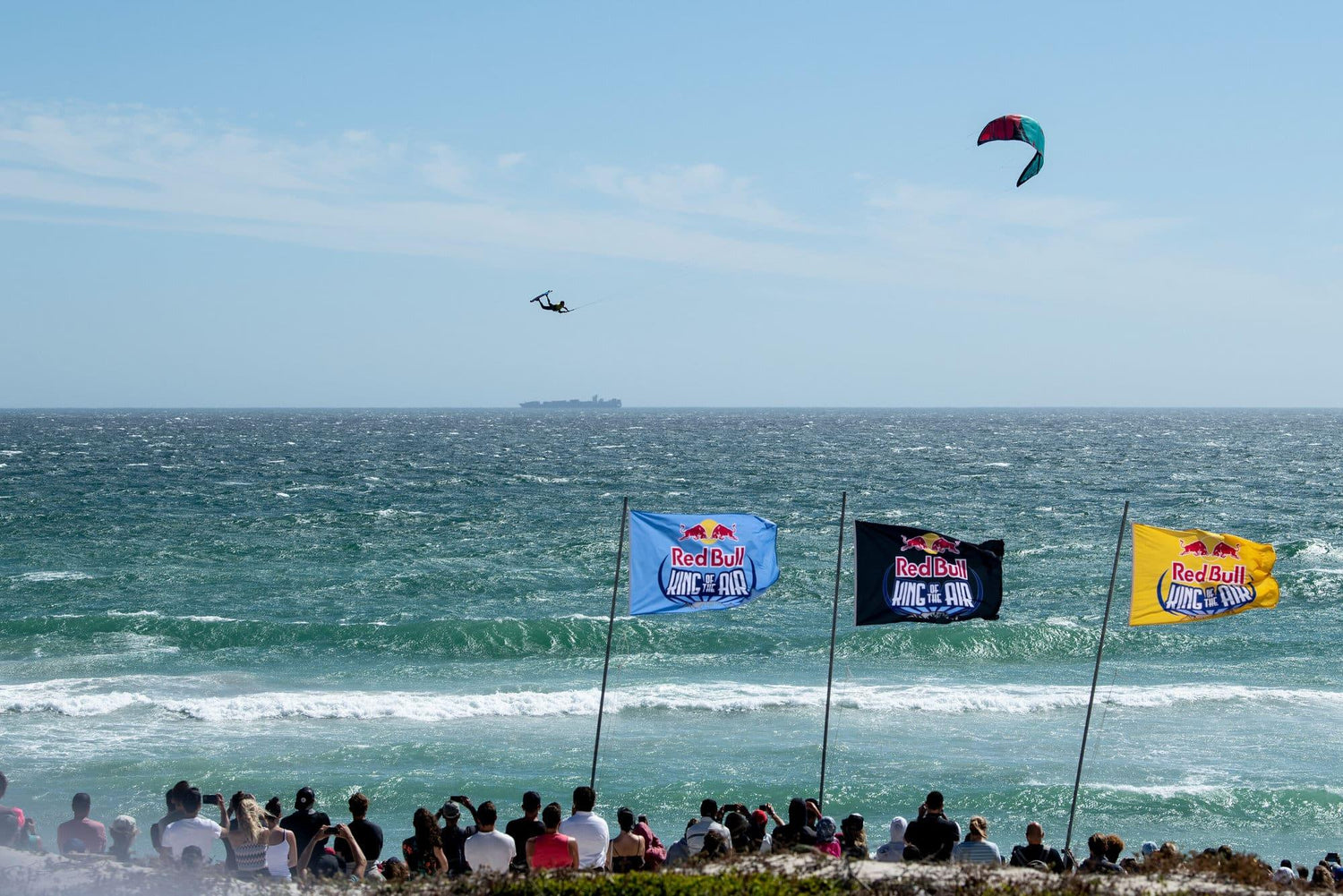 KEVVLOG EP. 4, Day 1 at King of the Air - Naish.com